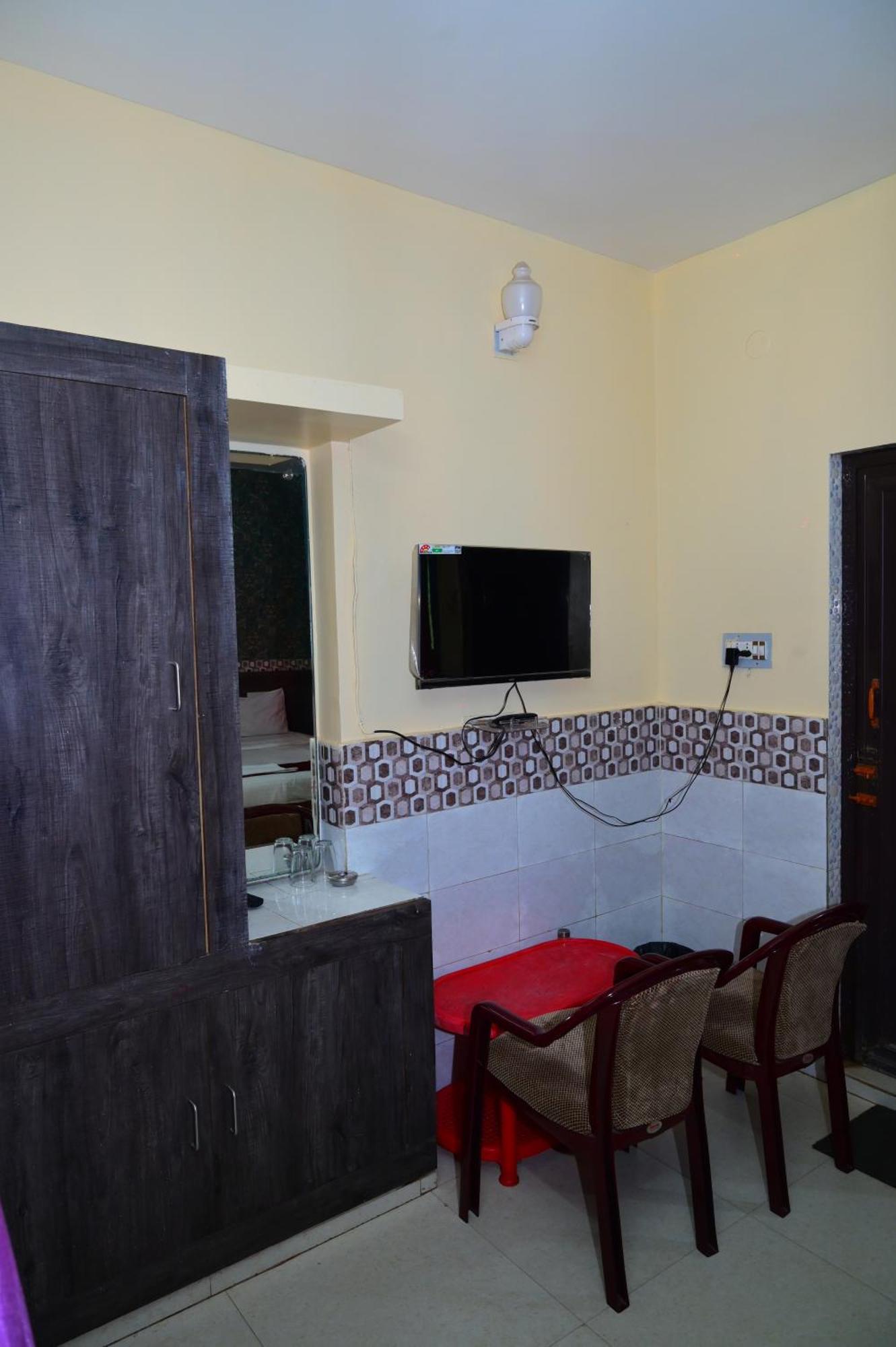 Mor Hotel Beach Heaven-স্বর্গদ্বার গোল্ডেন বিচ এবং মন্দিরের কাছে হোটেল বিচ হেভেন- Near Golden Beach & Temple Best Selling & Best Choice Of Travellers Puri Exterior foto